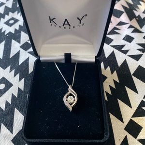 Never worn necklace for upcoming Valentine’s Day